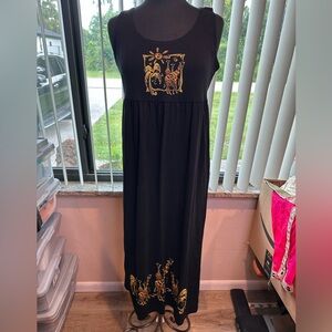 California Concept Black Giraffe Safari Graphic Maxi Dress